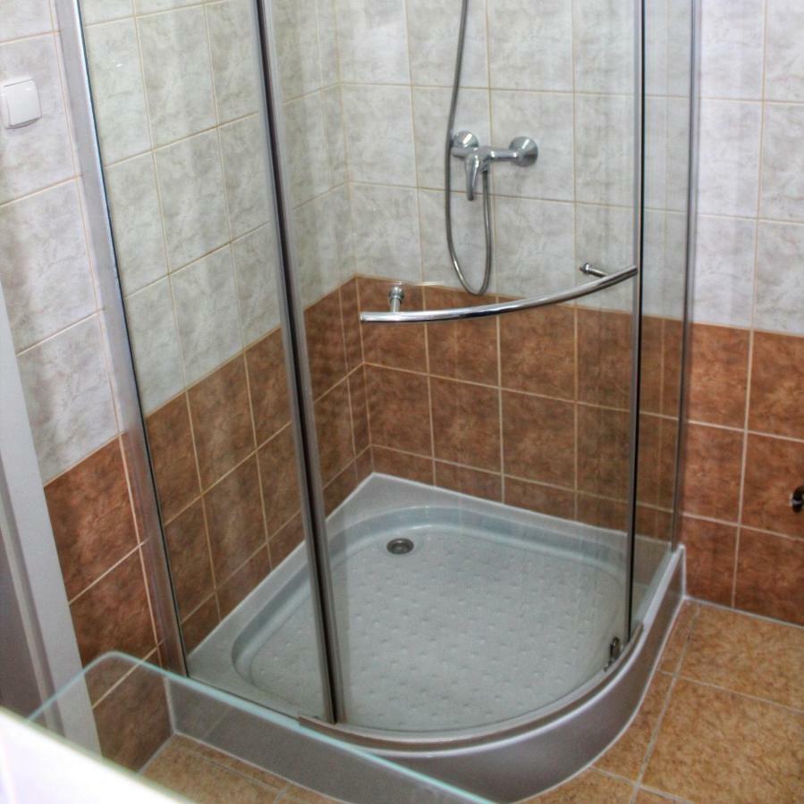 Iris Vendeghaz Apartment Hajduszoboszlo Luaran gambar