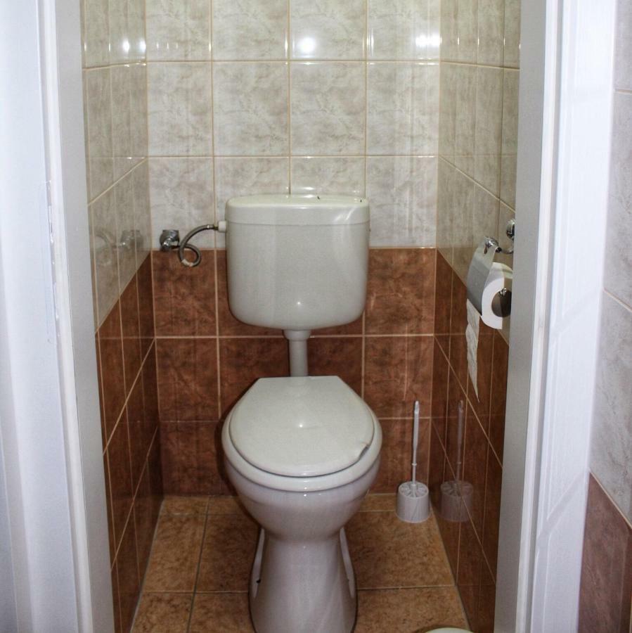 Iris Vendeghaz Apartment Hajduszoboszlo Luaran gambar