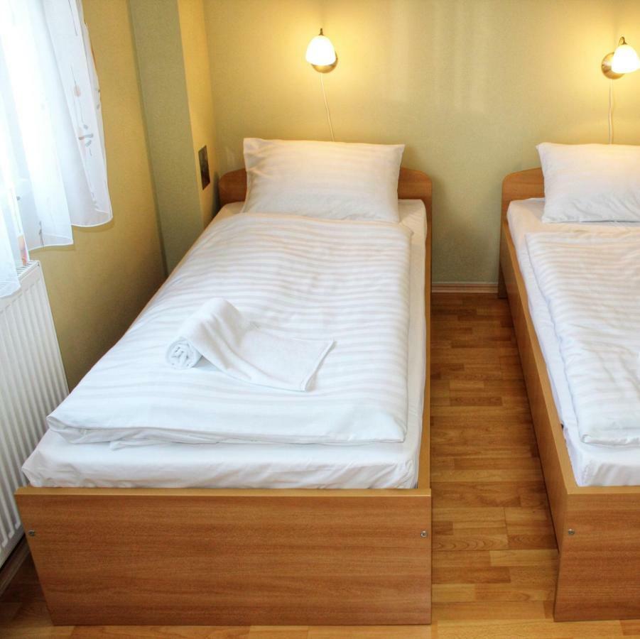 Iris Vendeghaz Apartment Hajduszoboszlo Luaran gambar