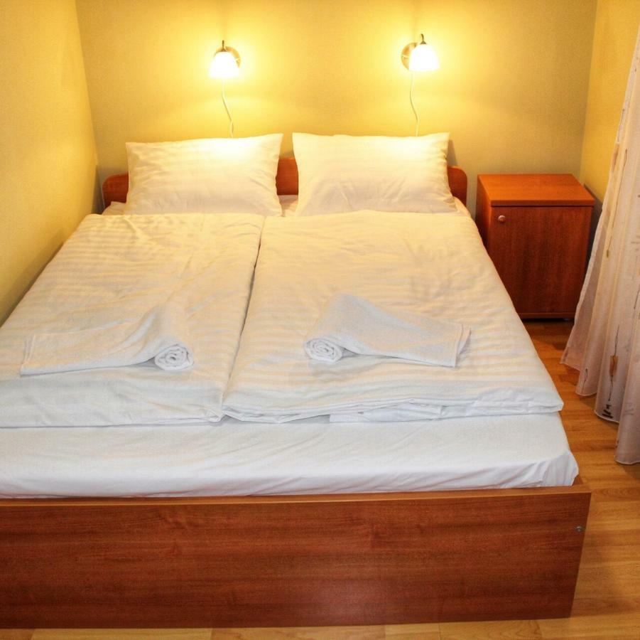 Iris Vendeghaz Apartment Hajduszoboszlo Luaran gambar